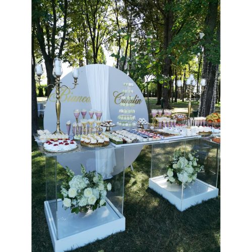 INCHIRIERE MOBILIER CANDY BAR
